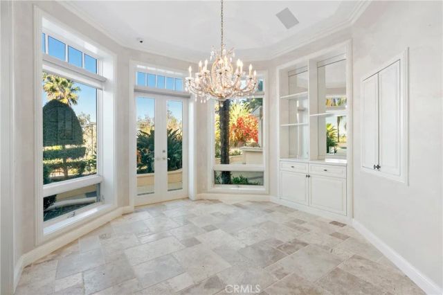 5081 E Copa De Oro Drive, Anaheim, CA 92807