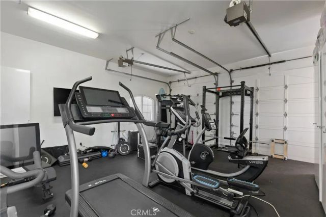 5081 E Copa De Oro Drive, Anaheim, CA 92807