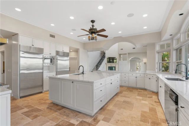 5081 E Copa De Oro Drive, Anaheim, CA 92807