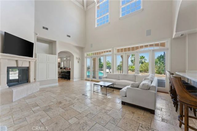 5081 E Copa De Oro Drive, Anaheim, CA 92807