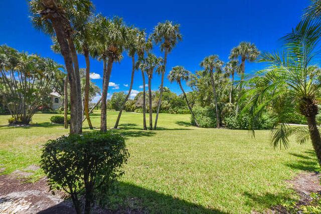 4105 Fairway Drive N, Jupiter, FL 33477