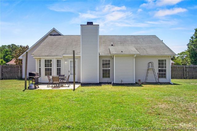 165 Mix Trail Lane, Raeford, NC 28376