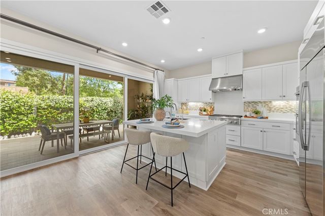 640 Athos, Lake Forest, CA 92630