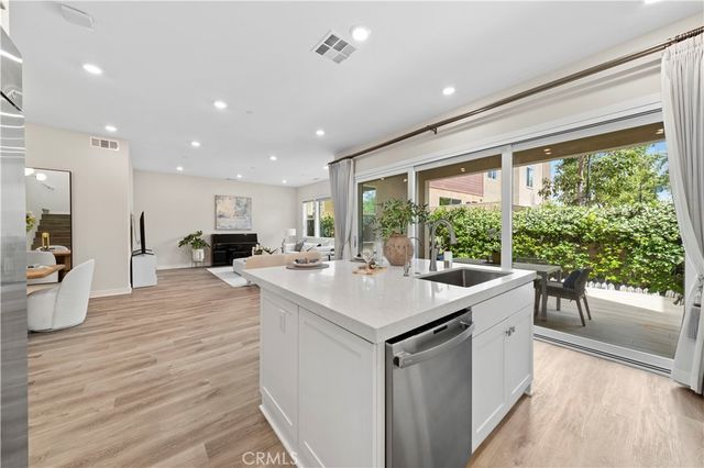 640 Athos, Lake Forest, CA 92630