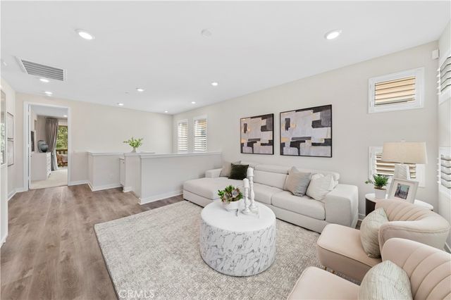640 Athos, Lake Forest, CA 92630
