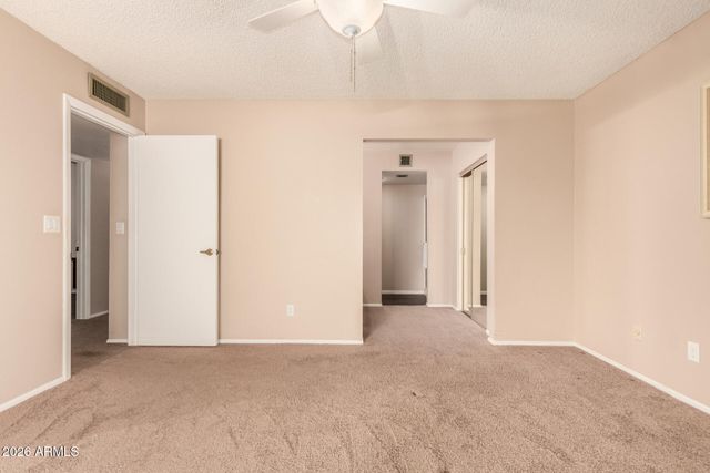 1302 E Rowlands Lane, Phoenix, AZ 85022