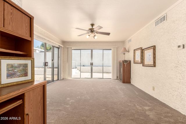 1302 E Rowlands Lane, Phoenix, AZ 85022