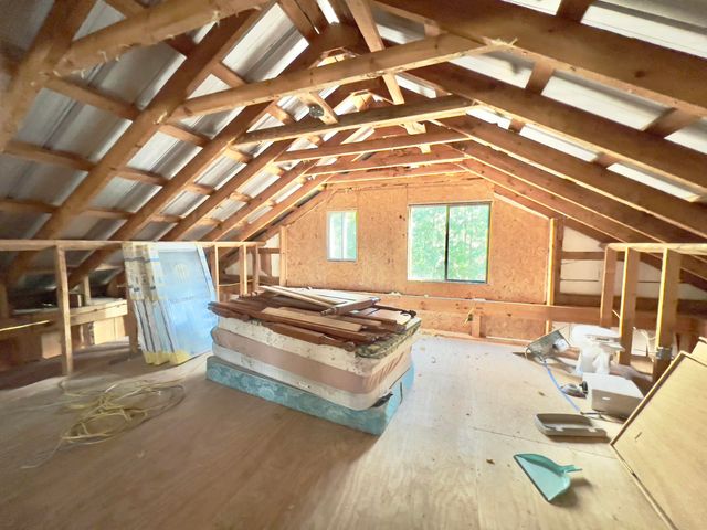 712 Point Road, Willsboro, NY 12996