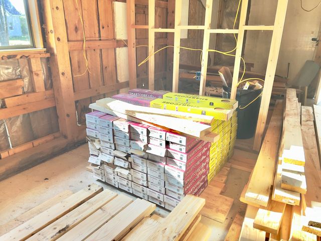 712 Point Road, Willsboro, NY 12996