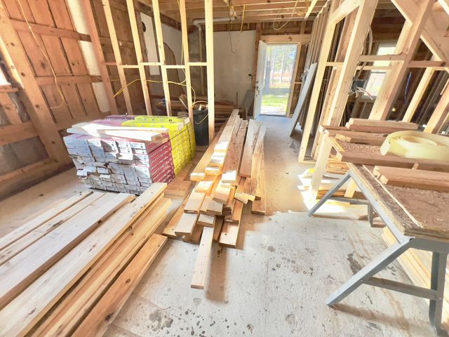 712 Point Road, Willsboro, NY 12996