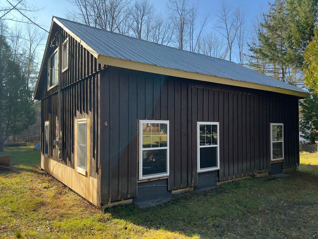 712 Point Road, Willsboro, NY 12996