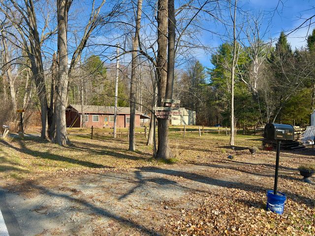 712 Point Road, Willsboro, NY 12996