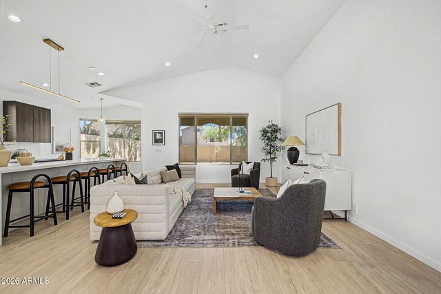 9047 E ROCKWOOD Drive, Scottsdale, AZ 85255