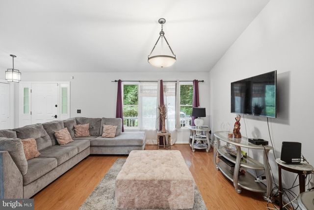 9104 TRUMPS HILL RD, Upper Marlboro, MD 20772