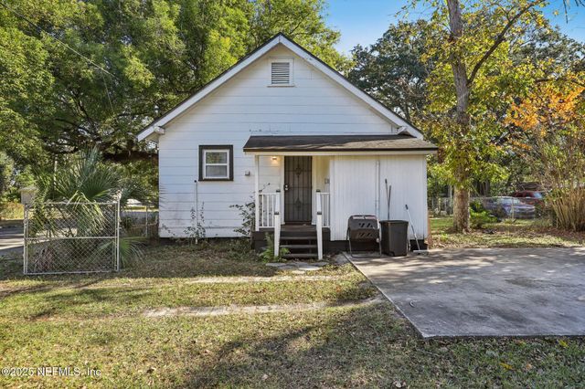 646 DAY Avenue, Jacksonville, FL 32205