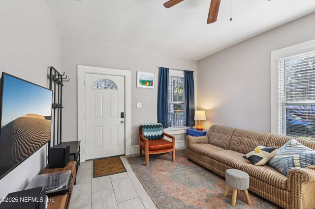 646 DAY Avenue, Jacksonville, FL 32205