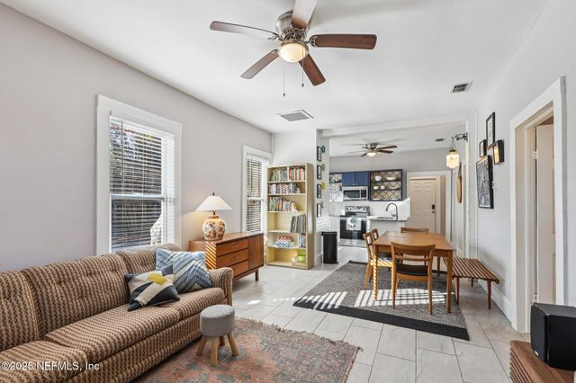 646 DAY Avenue, Jacksonville, FL 32205