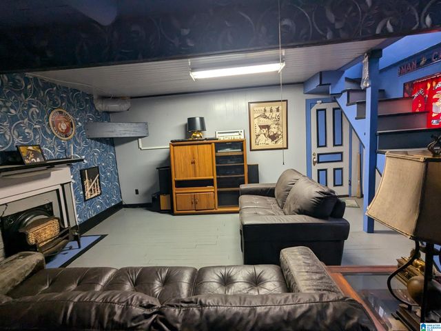 411 EAST STREET S, Talladega, AL 35160