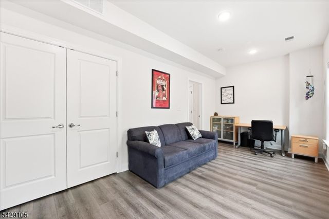 503 Abbe Rd, Little Falls Twp., NJ 07424