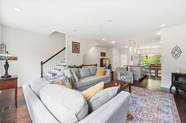 503 Abbe Rd, Little Falls Twp., NJ 07424