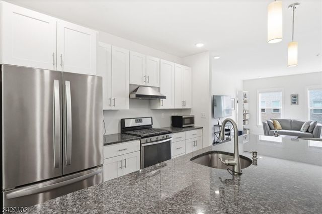 503 Abbe Rd, Little Falls Twp., NJ 07424