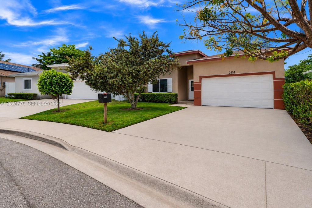 2804 Washington Drive, Fort Lauderdale, FL 33311