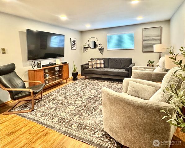 3420 Snohomish Avenue, Everett, WA 98201