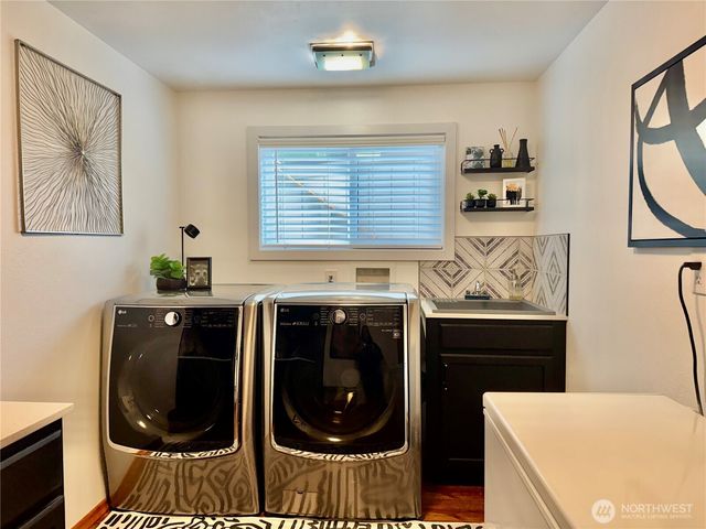 3420 Snohomish Avenue, Everett, WA 98201