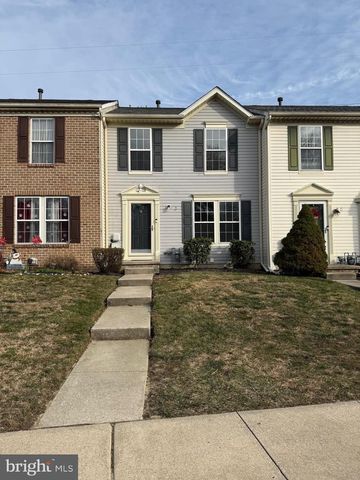 3 COACHLIGHT DR, Sicklerville, NJ 08081