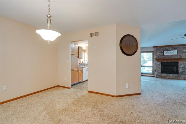 38508 Alma Lane, Westland, MI 48185