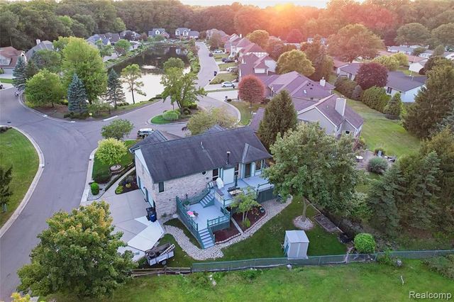 38508 Alma Lane, Westland, MI 48185