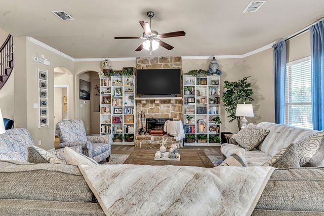 1534 Trail Ridge Drive, Cedar Hill, TX 75104