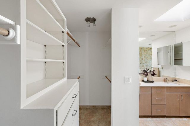 1922 Cypress PT W, Austin, TX 78746