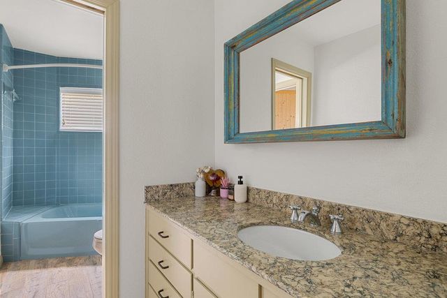 1922 Cypress PT W, Austin, TX 78746