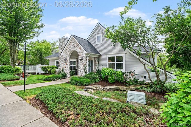 49847 Parkside Drive, Northville Township, MI 48168
