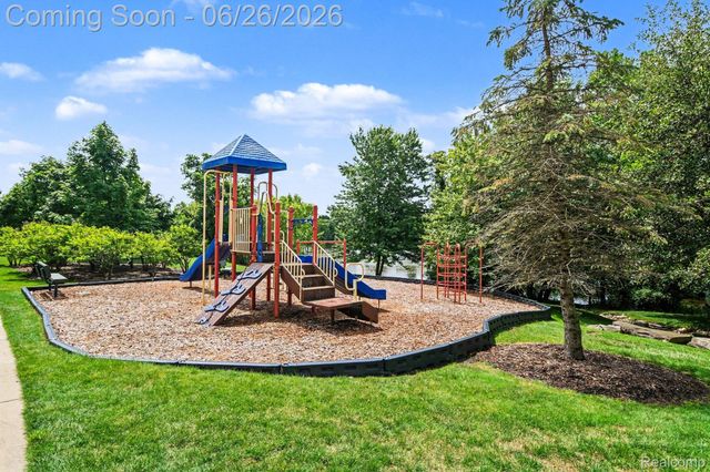 49847 Parkside Drive, Northville Township, MI 48168