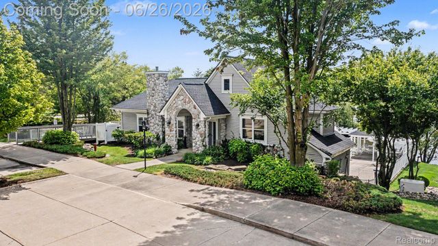 49847 Parkside Drive, Northville Township, MI 48168