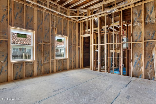 1015 38th Avenue, Gulfport, MS 39501