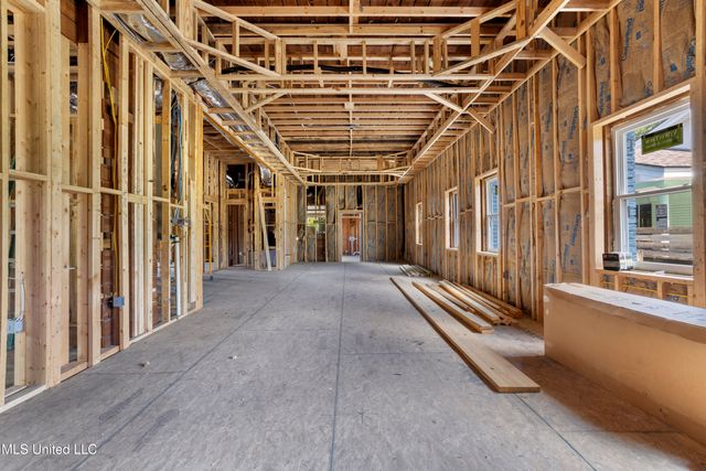 1015 38th Avenue, Gulfport, MS 39501