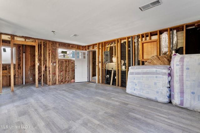 1015 38th Avenue, Gulfport, MS 39501