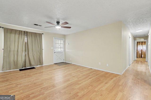 250 Short Road, Jackson, GA 30233