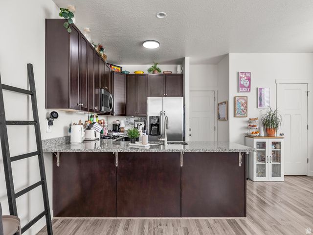 14926 S THUNDER HORSE DR, Bluffdale, UT 84065