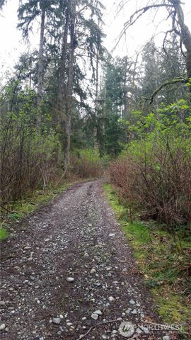 18661 Renton-Maple Valley Road, Maple Valley, WA 98038