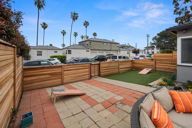 4727 Greene Street, San Diego, CA 92107