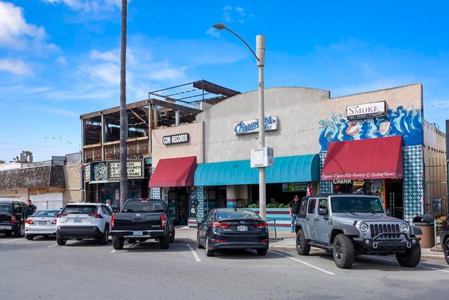 4727 Greene Street, San Diego, CA 92107
