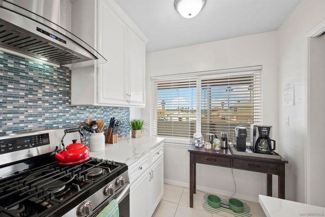 4727 Greene Street, San Diego, CA 92107