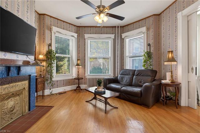 109 Riverview AVE, Portsmouth, VA 23704