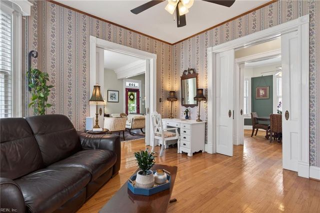 109 Riverview AVE, Portsmouth, VA 23704