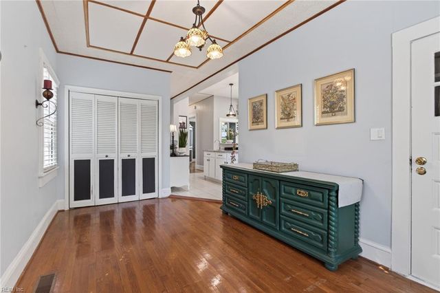 109 Riverview AVE, Portsmouth, VA 23704