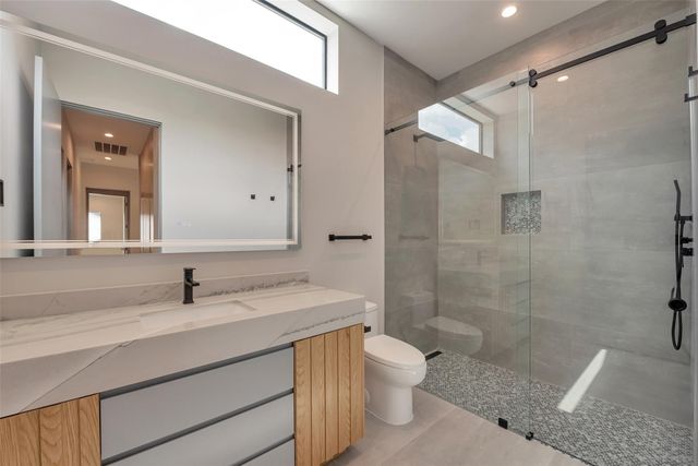 51 Huntsmans Horn Circle, The Woodlands, TX 77380